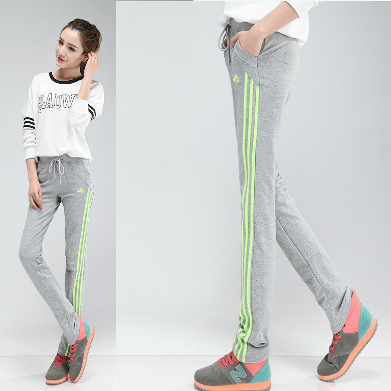 

Брюки спортивные Adidas