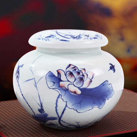 爱逛街为您找到青花瓷茶罐相关的宝贝,您可以在下面的板块中挑选喜欢