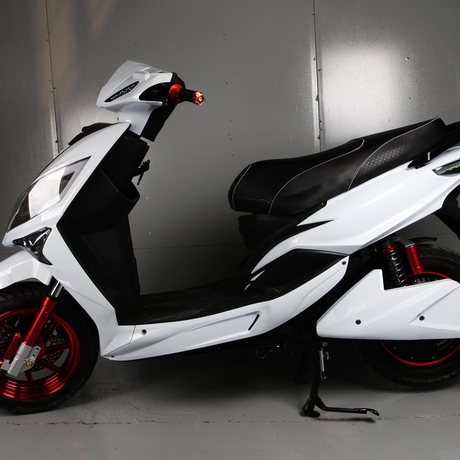 爱逛街为您找到款电摩相关的宝贝,您可以在下面的板块中挑选喜欢的