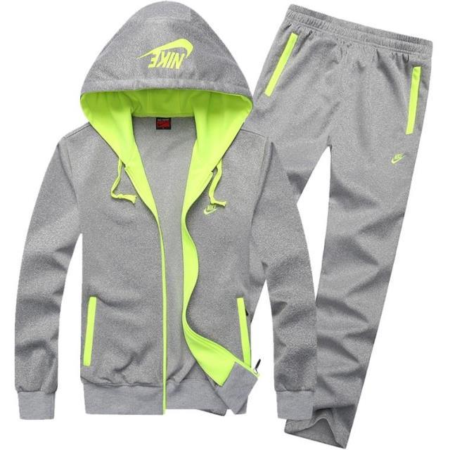 

Спортивный костюм Sport package 2015