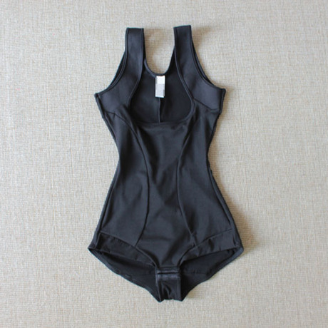 爱逛街为您找到品牌连体衣相关的宝贝,您可以在下面的板块中挑选喜欢