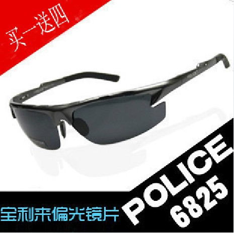 

Солнцезащитные очки Police 6825