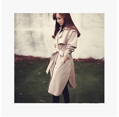 

женский плащ MAXMARA