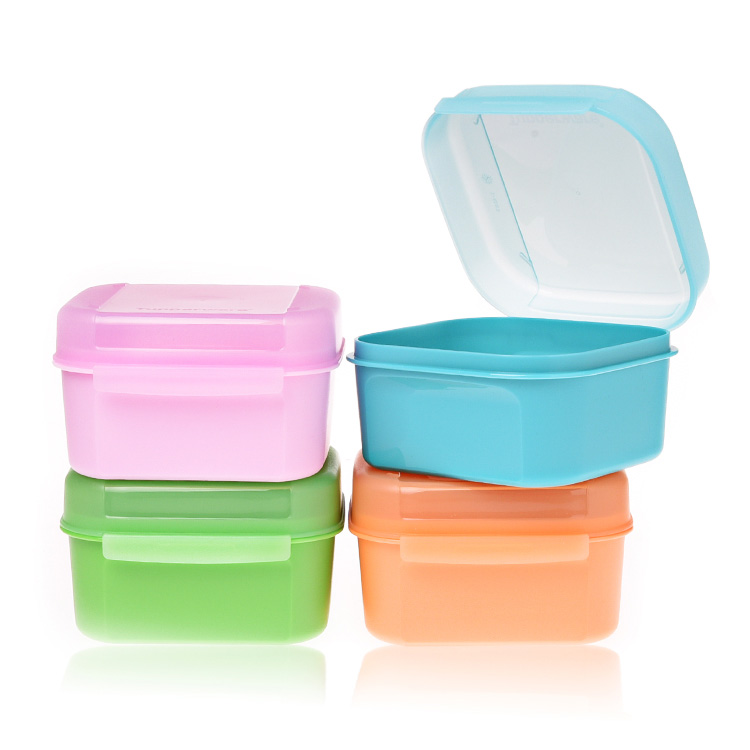 

Пищевой контейнер Tupperware 450ML