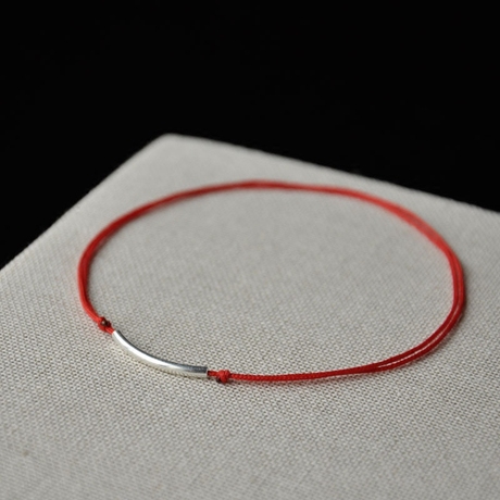 【红绳本命年手链】_本命年红绳手链图片_s925纯银价格_搭配分享 - 爱