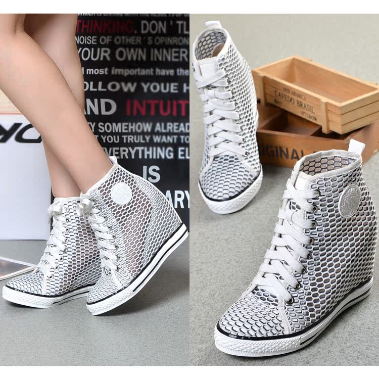 

Обувь на высокой платформе 00168 DKNY2015