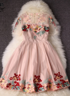 爱逛街为您找到欧洲站蓬蓬裙相关的宝贝,您可以在下面的板块中挑选