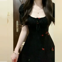 Черная длинная юбка, приталенный ретро корсет, рукава фонарики, квадратный вырез, французский стиль, изысканный стиль