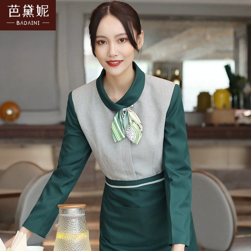 Официант рабочая служба длинно -Женский китайский ресторан китайский ресторан в гостиничном ресторане Hot Hom