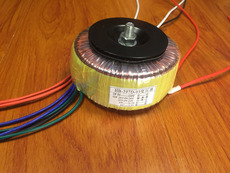 Силовой трансформатор hb-397d-93环形变压器 220v转双24v 1.5a+20v 单16.5v+5.5v