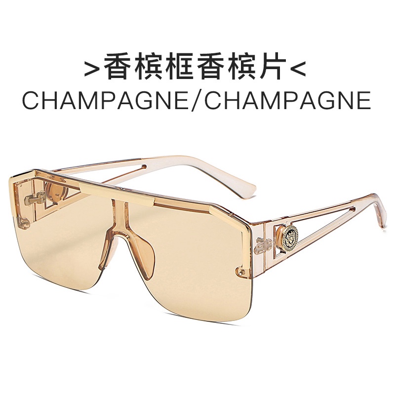 Champagne frame Champagne slices