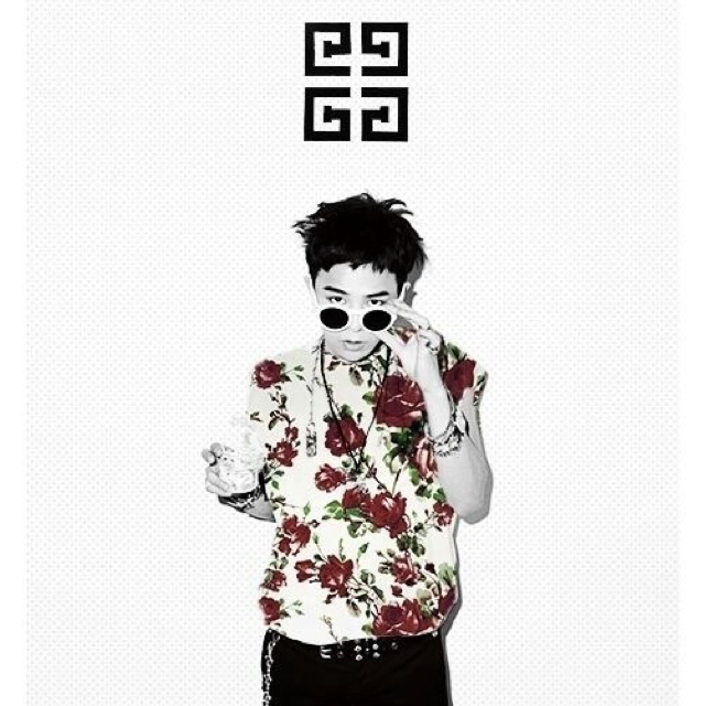 少女时代金泰妍林允儿郑秀妍同款衣服蓝色牛仔