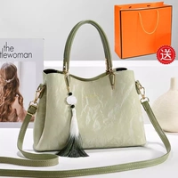 Матча зеленая [с подарочным пакетиком] Коллекция и бесплатная подвеска для сумки