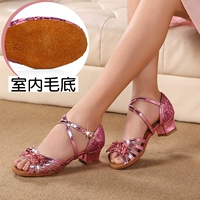 Персиковые рыжие волосы