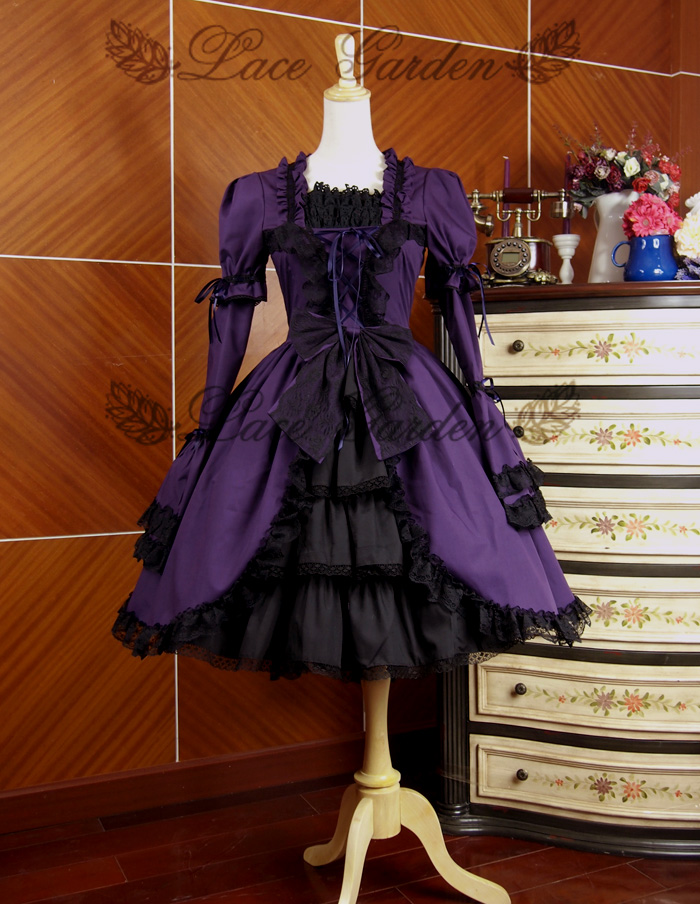 

Женское платье Lace garden 10d 23313