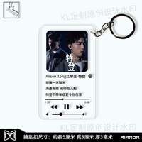 Белый подросток