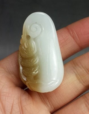 古韵新风玉宝斋精品特价新疆和田玉羊脂糖白玉八方来财吊坠挂件