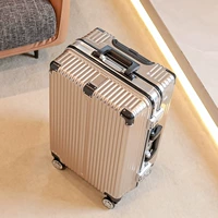 Цвет шампанского [рама Pinellia-Aluminum]