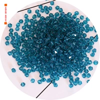 100 кусочков павлина синего