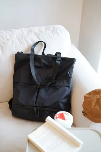 Красивая большая сумка ~ легкая и практичная ~ Это так красиво на задней части плеча ~ Японские поездки и школьный рюкзак