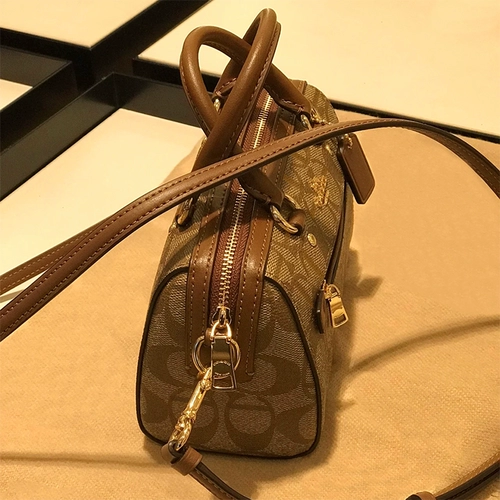 Подушка, небольшая сумка, (в наличии на складе), 2023, из натуральной кожи