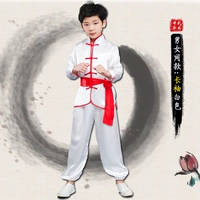 Белый лонгслив