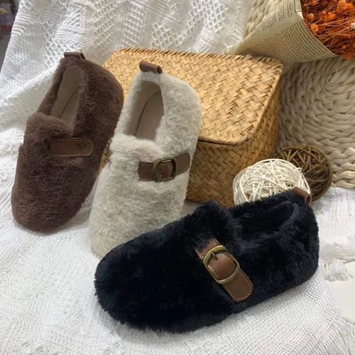 Рекомендуемая зимняя модель ~ Девочки в шерстяных туфлях зимой, корейские дети моды, пьют бобовые бобы с бархатными хлопчатобу