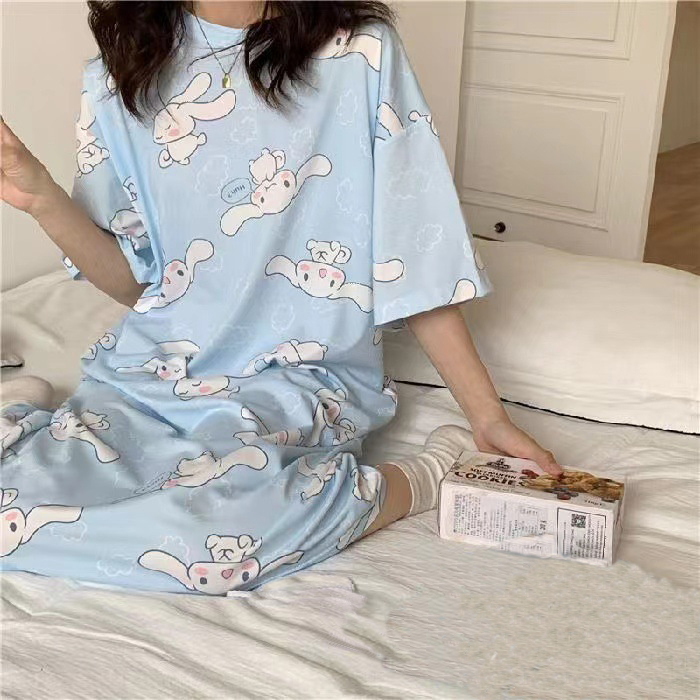 Blue and white rabbit skirt (thin, not cotton)
