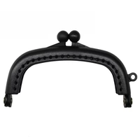 8.5 Одиночное ухо [черное]