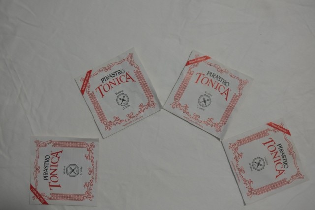 

Струны для скрипки PIRASTRO