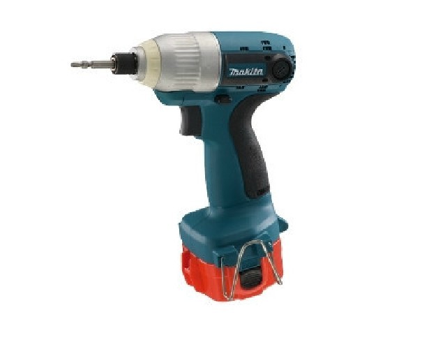 

Электроотвёртка Makita 6980FDWAE