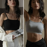 Короткий, черный