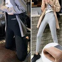 Добавить бархатный черный+светло-серый