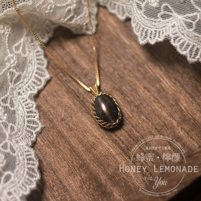 taobao agent HL honey lemon hand-made October new natural strong light Oregon black sunstone winding pendant one picture one thing