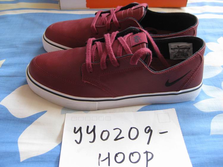 

кроссовки Nike BRAATA LR 6.0 458696-600