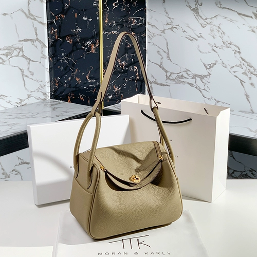 Кожаная сумка подмышку, вместительная и большая сумка на одно плечо, Гонконг, из натуральной кожи, изысканный стиль