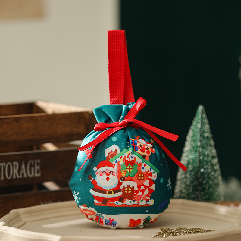 Ping An Flannel Apple Gift Bag Type E