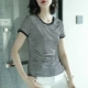 T-shirt lụa của phụ nữ ngắn tay mới rộng rãi kích thước lớn dâu tằm lụa trên cùng màu đen và trắng sọc dệt kim nửa tay quần áo phụ nữ mùa hè - Áo phông