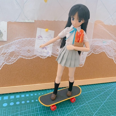 taobao agent Blythe toy doll skateboarding Azone OB24 22 toy accessories cotton doll