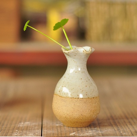 爱逛街为您找到陶瓷小花瓶相关的宝贝,您可以在下面的板块中挑选喜欢