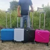 Товары от 箱依箱爱箱包铺
