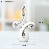 Fortune Nafu, демонстрирующий подарки Новый дом нового дома, травяной ветер, практическое новое домашнее домашнее крыльцо