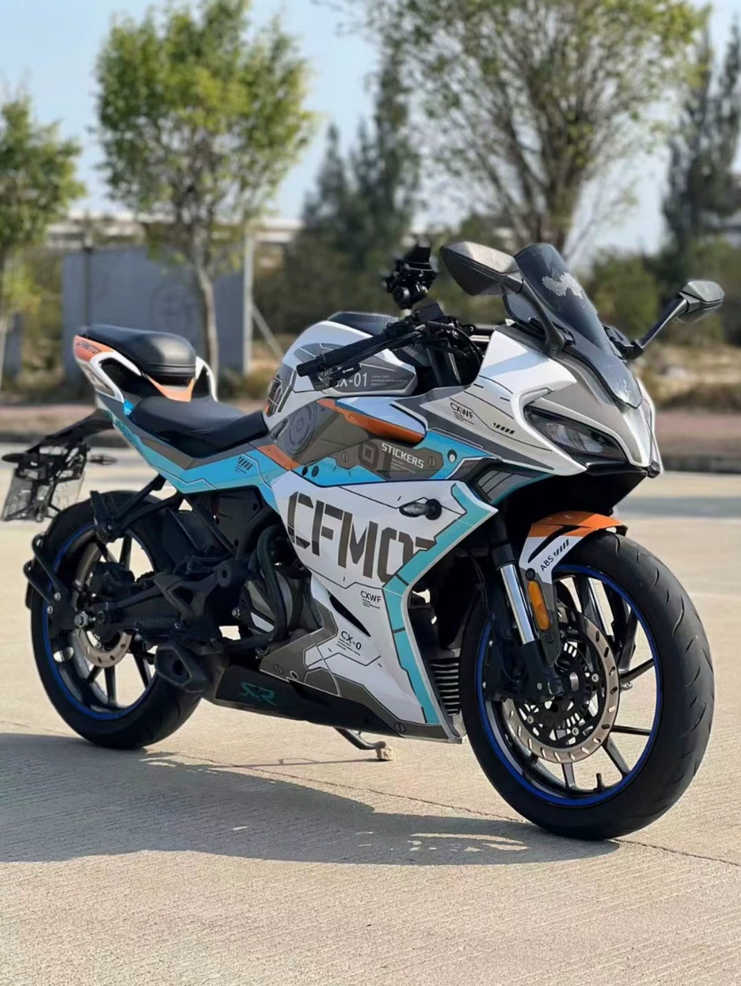 Чунфэн 250SR спортивный автомобиль 450SR двойного цилиндра водяное охлаждение мотоцикл NK250CC дорожный автомобиль кольцевые гонки тяжелый локомотив
