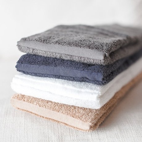 爱逛街为您找到素色毛巾相关的宝贝,您可以在下面的板块中挑选喜欢的