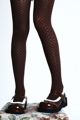 taobao agent Colored velvet swan, retro socks, Lolita style, autumn