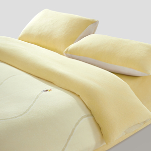 一默牛奶绒四件套滑雪