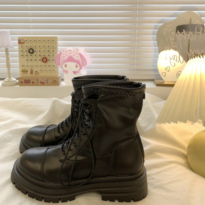 taobao agent Martens, demi-season black soft train model platform English style, low boots, 2022 collection, British style