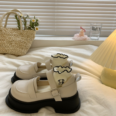 taobao agent White footwear, high suitable with a skirt platform, 2022, autumn, trend of season