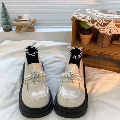 taobao agent Universal white high footwear platform English style, 2023, trend of season, British style