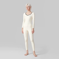 Молоко белый